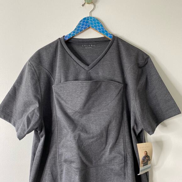 NWOT LALABU Gray Dad Shirt Short Sleeve Baby Carrying V Neck Tee Size 2XL 46-49” - Picture 3 of 10
